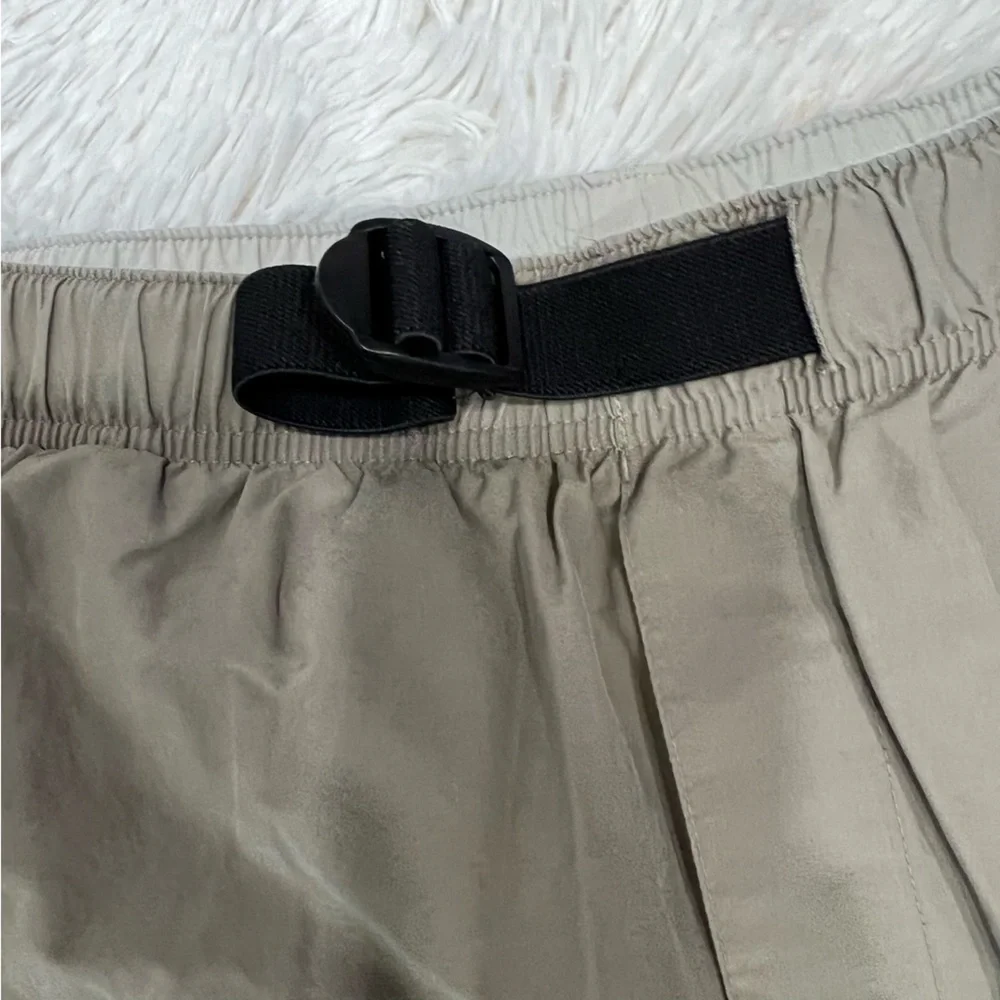 Columbia‎ sportswear Mens 9” Cargo hiking shorts size M